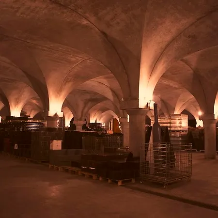Podere Castel Merlo Ośrodek wypoczynkowy 4*