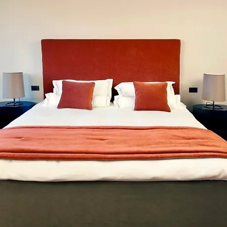 Podere Castel Merlo 4*