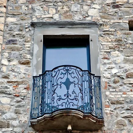 Podere Castel Merlo 4*