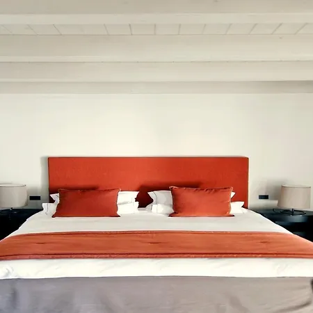 Podere Castel Merlo Resort 4*