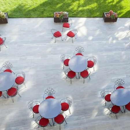 Resort Podere Castel Merlo Villongo SantʼAlessandro