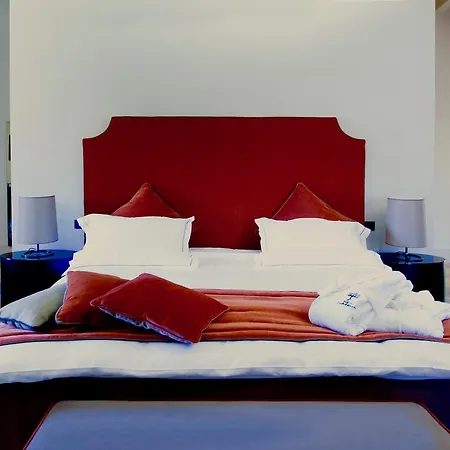 Resort Podere Castel Merlo 4*