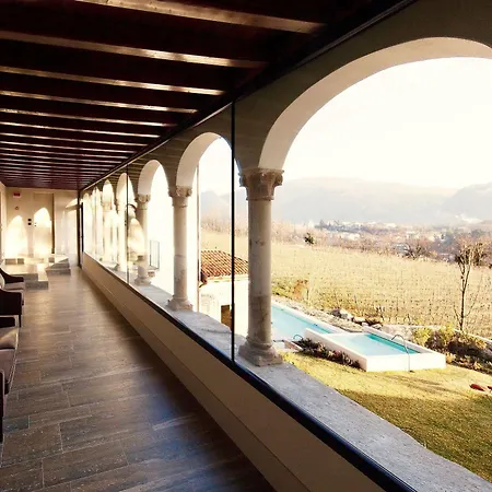 Podere Castel Merlo 4*